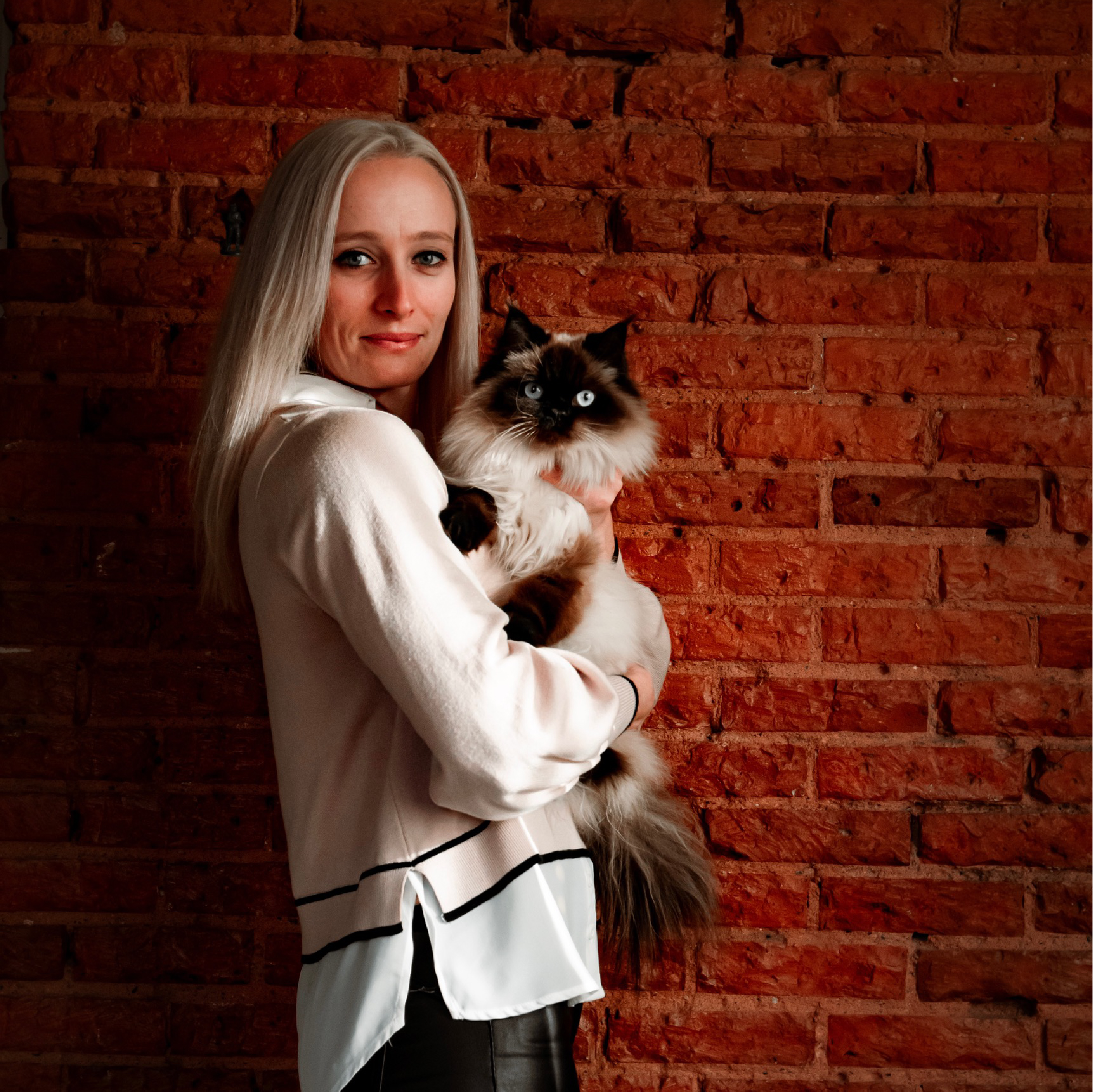 Portrait de Noémie, fondatrice de NutriZio, experte en nutrition animale, nutrition zoologique et réglementation au Québec